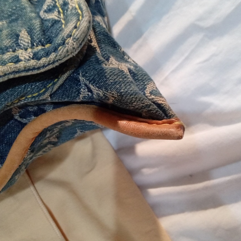 🔥🔥LOUIS VUITTON BLUE DENIM SAC PLAT - Picture 8 of 15
